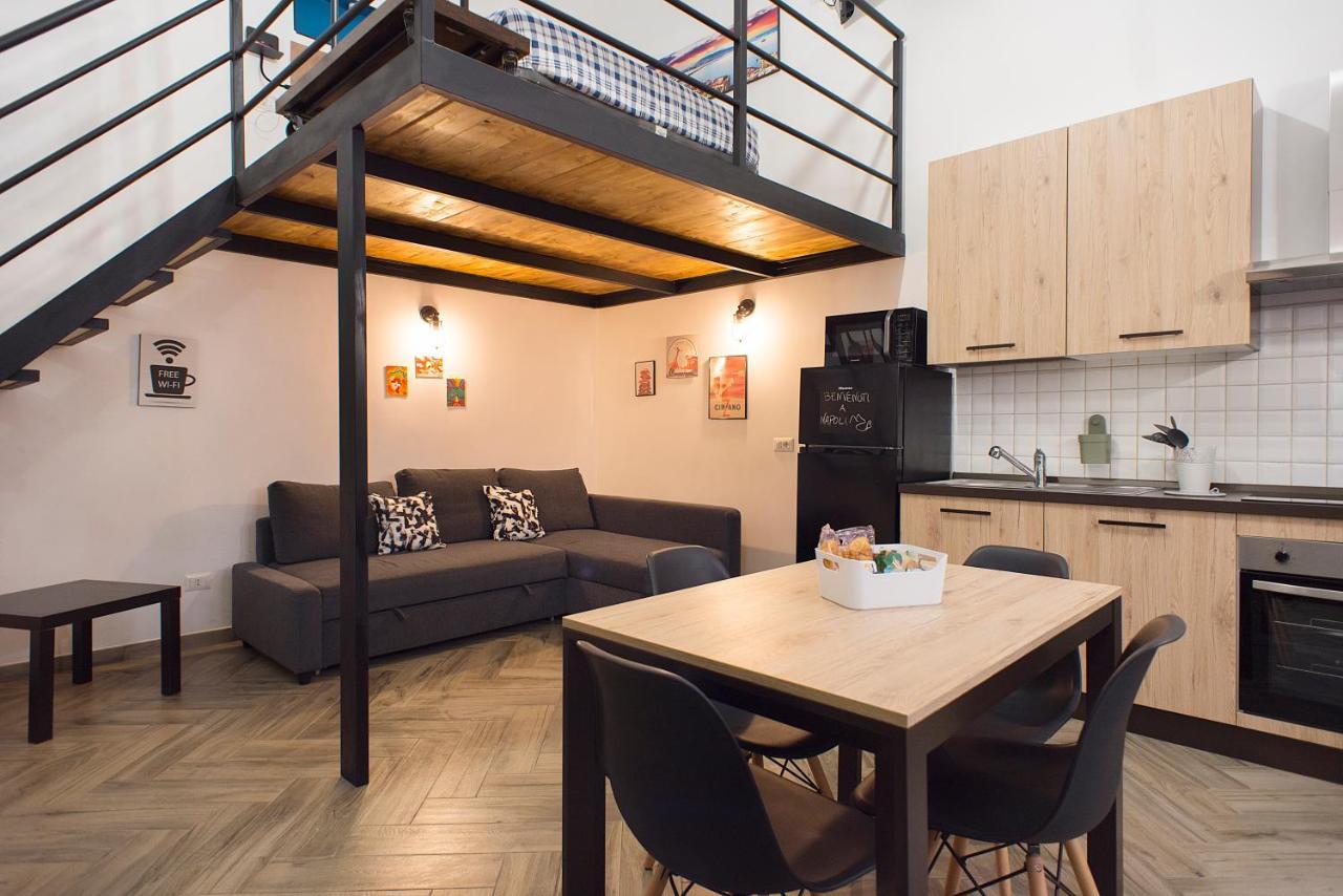 Apartment Madaleni Plebiscito Neapel